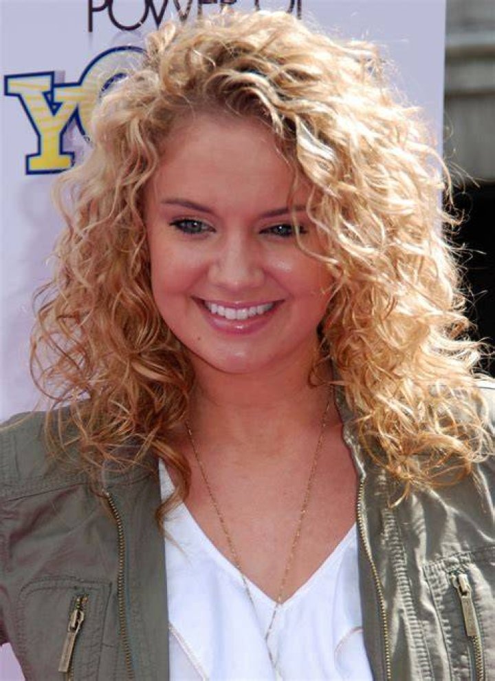 31+ Amazing Photos of Tiffany Thornton Irama Gallery