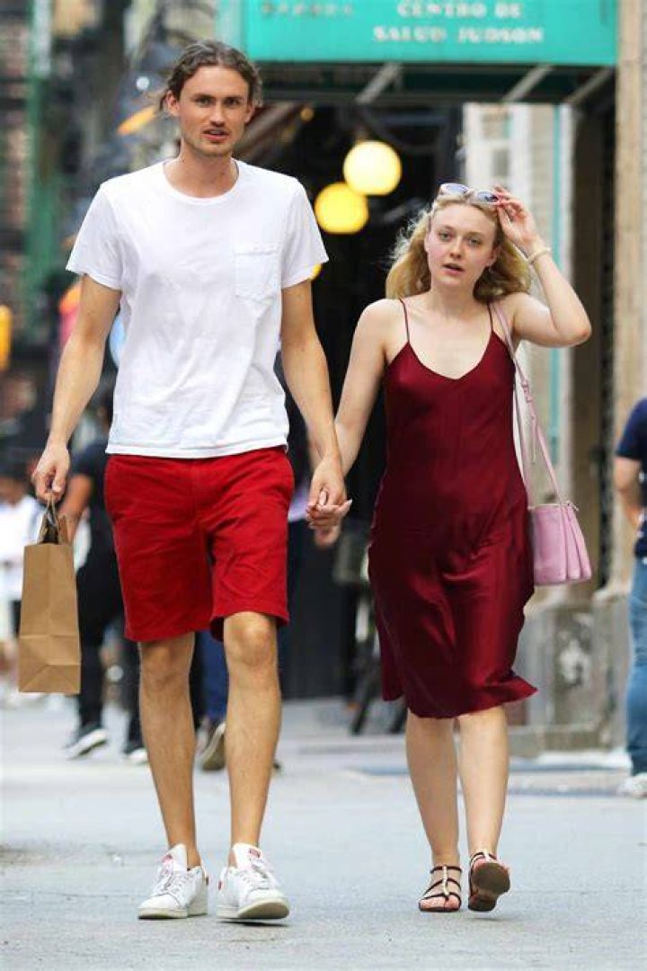 Dakota Fanning content with boyfriend Jamie Strachan despite 13 year