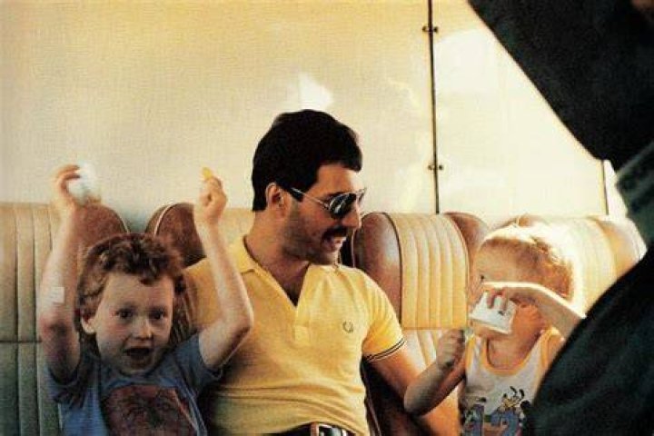 Freddie with John Deacon&rsquo;s children Queen freddie mercury, John