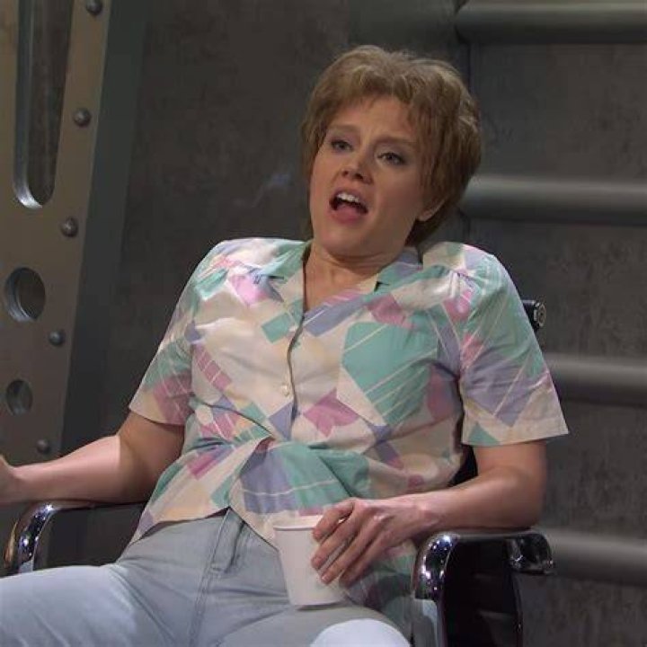 Kate McKinnon's Family 5 Fast Facts You Need to Know