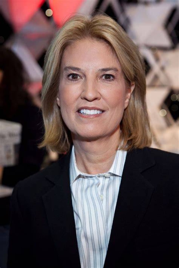 Know About Greta Van Susteren; Fox News, Husband, Net Worth, Now