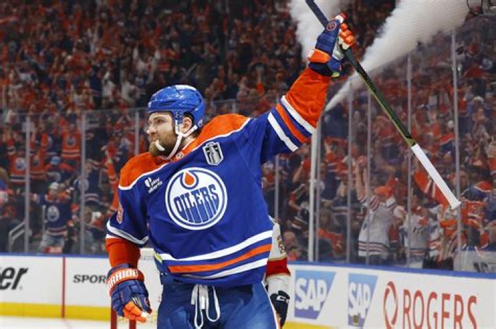 Leon Draisaitl Fortune