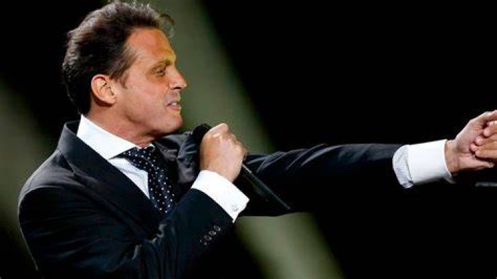 Luis Miguel 2022