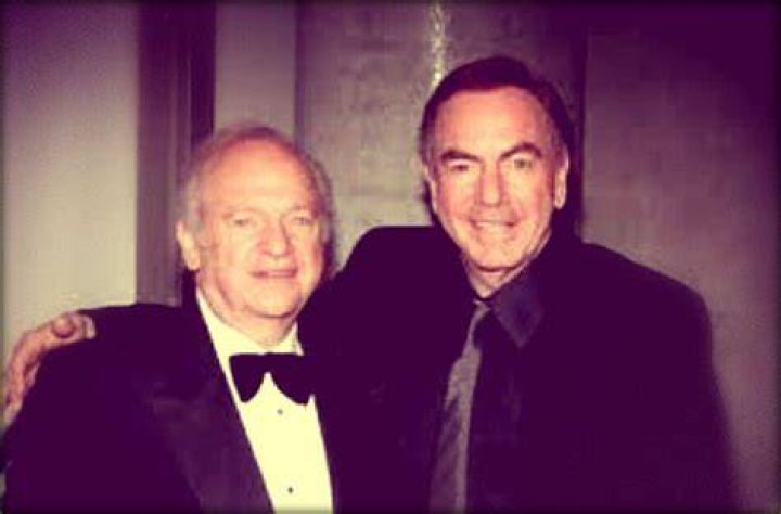 Unveiling The Unsung Architect: Harvey Diamond, Neil's Brother