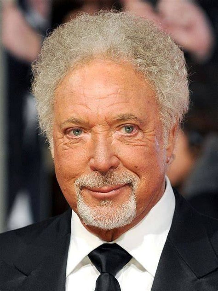 Who was Tom Jones' wife Melinda Trenchard? When did she die?