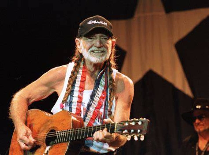 Willie Nelson's Son Lukas Sings 'The Sound Of Silence' And It's So Good